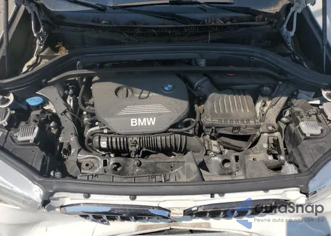 2016 BMW X1 xDrive28I z USA, uszkodzony, nr VIN WBXHT3C35G5F67065